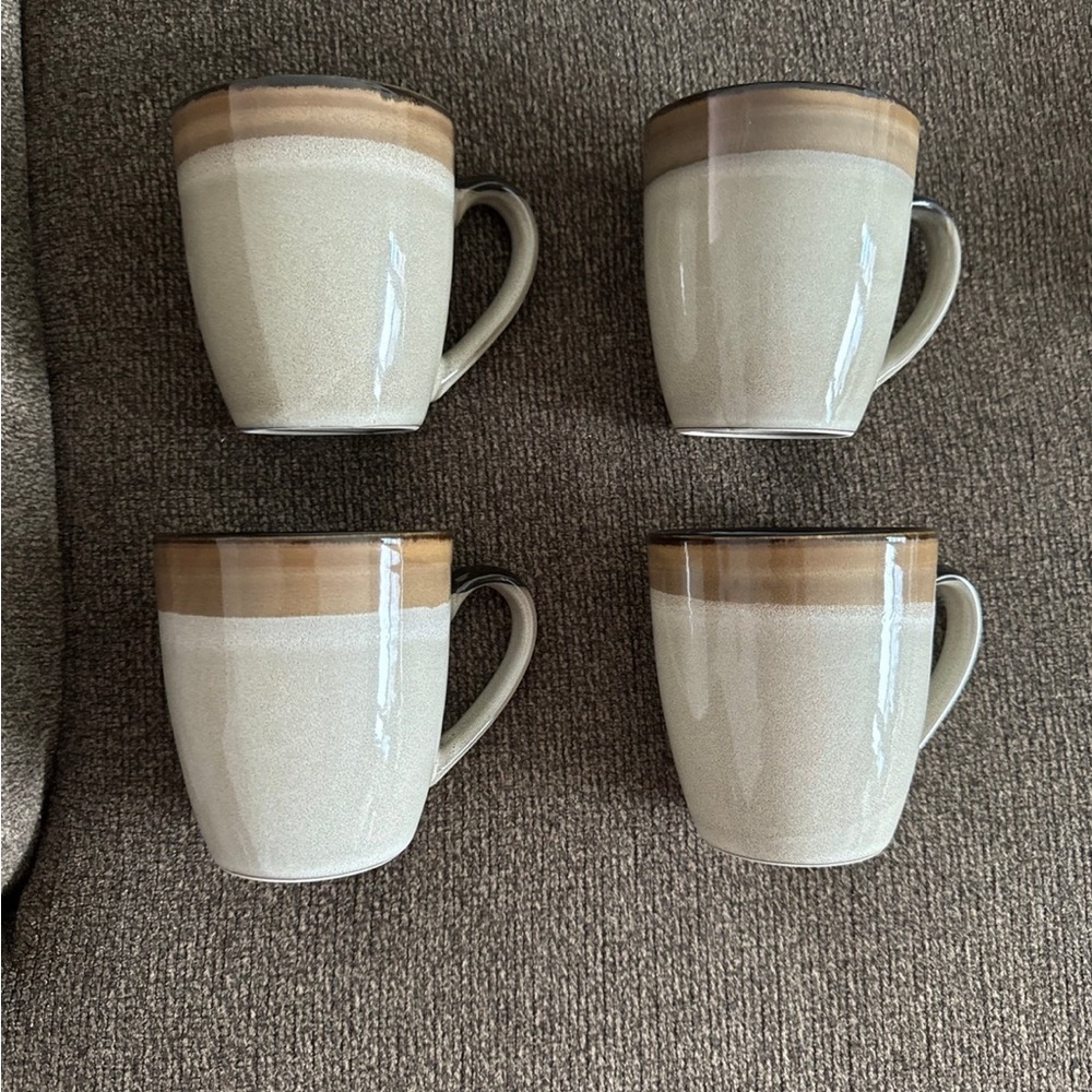 Kitchen mugs